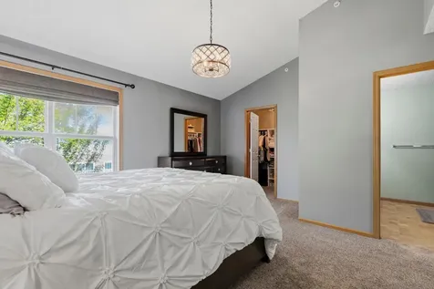 407 NE Lookout Place NE Columbia Heights MN 55421