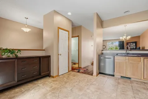 407 NE Lookout Place NE Columbia Heights MN 55421