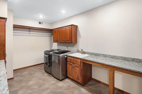 19001 Orchard Trail Lakeville MN 55044