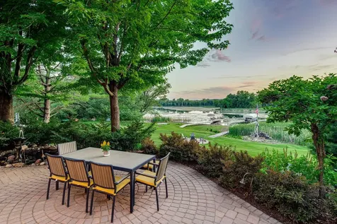 19001 Orchard Trail Lakeville MN 55044