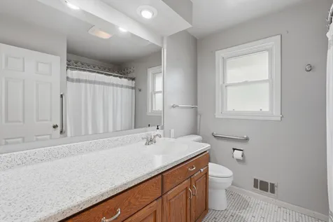 502 15th Street W Hastings MN 55033