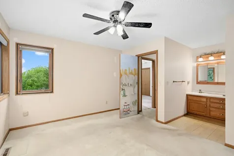 17075 Neill Path Hastings MN 55033