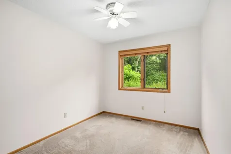 17075 Neill Path Hastings MN 55033