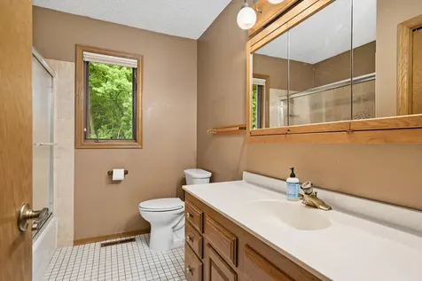 17075 Neill Path Hastings MN 55033