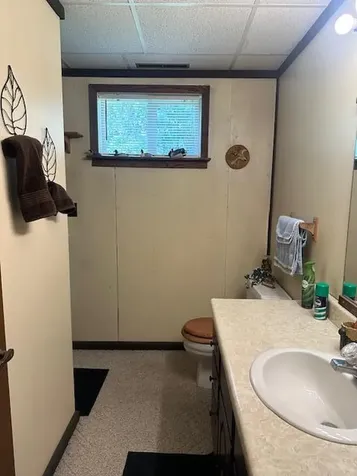 1929 Lakeview Drive SW Bemidji MN 56601