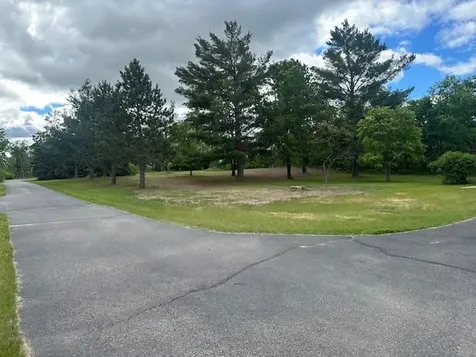 1929 Lakeview Drive SW Bemidji MN 56601