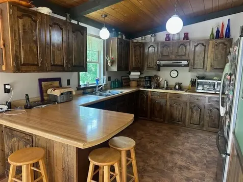 1929 Lakeview Drive SW Bemidji MN 56601