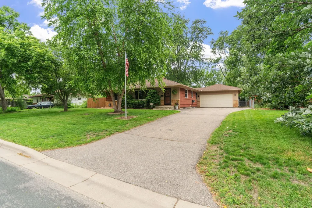 10916 Ewing Avenue S Bloomington MN 55431