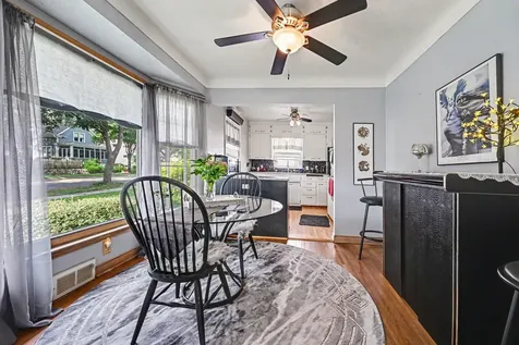 213 King Street W Saint Paul MN 55107