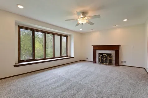 1559 Mccarthy Road Eagan MN 55121