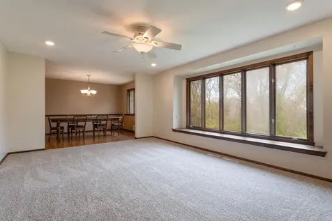 1559 Mccarthy Road Eagan MN 55121