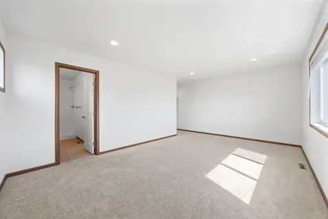 5227 11th Street W West Fargo ND 58078