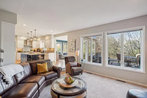 1317 Forest Park Lane Burnsville MN 55337