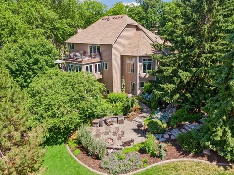 1317 Forest Park Lane Burnsville MN 55337