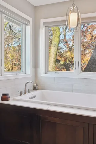 1317 Forest Park Lane Burnsville MN 55337