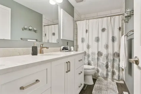 1317 Forest Park Lane Burnsville MN 55337