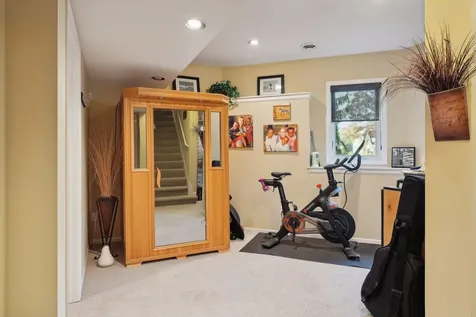 1317 Forest Park Lane Burnsville MN 55337