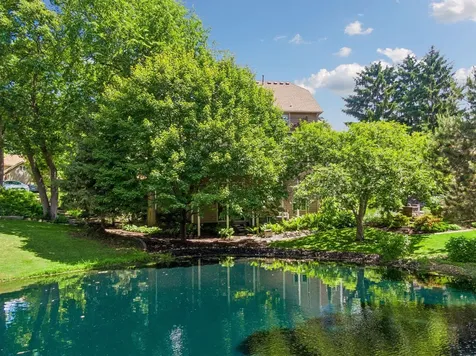 1317 Forest Park Lane Burnsville MN 55337