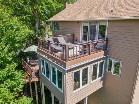 1317 Forest Park Lane Burnsville MN 55337