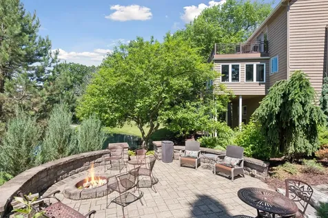 1317 Forest Park Lane Burnsville MN 55337