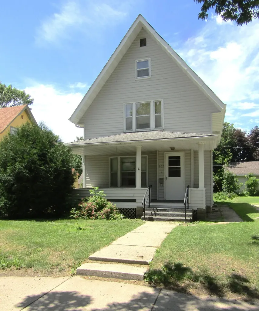 507 N 3rd Street Montevideo MN 56265