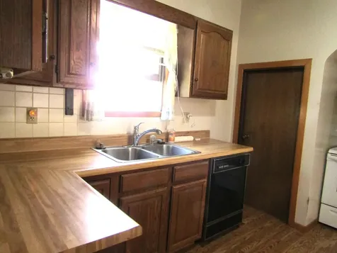 507 N 3rd Street Montevideo MN 56265