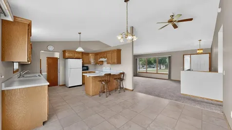 919 Sycamore Street Lake City MN 55041