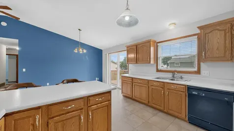 919 Sycamore Street Lake City MN 55041