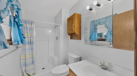 919 Sycamore Street Lake City MN 55041
