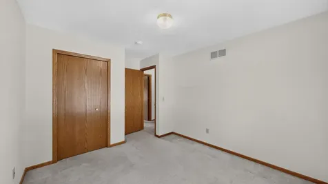 919 Sycamore Street Lake City MN 55041