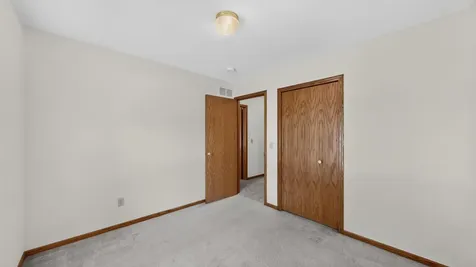 919 Sycamore Street Lake City MN 55041