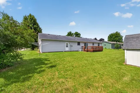 919 Sycamore Street Lake City MN 55041