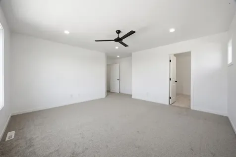 10342 Burgundy Drive Horace ND 58047