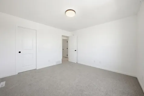 10342 Burgundy Drive Horace ND 58047