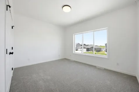 10342 Burgundy Drive Horace ND 58047
