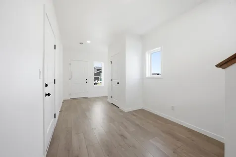 10342 Burgundy Drive Horace ND 58047