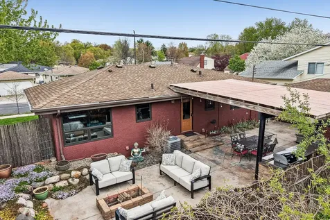 1208 36 1/2 Avenue NE Minneapolis MN 55418