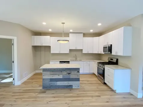 6060 Boulder Ridge Drive Rockford MN 55373