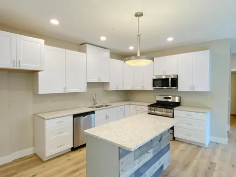 6060 Boulder Ridge Drive Rockford MN 55373