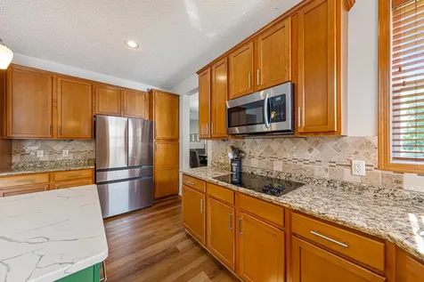 13837 Azalea Avenue Rosemount MN 55068