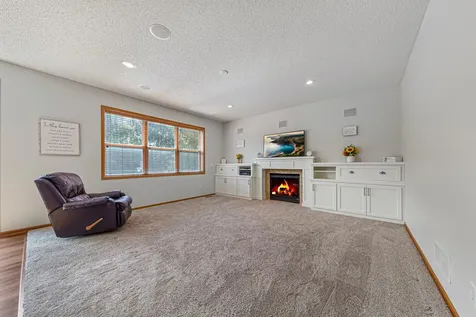 13837 Azalea Avenue Rosemount MN 55068