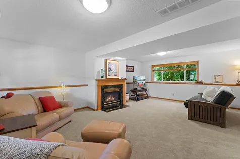 17509 Five Oaks Drive Farmington MN 55024