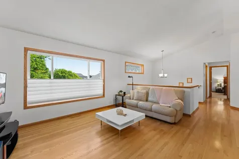 17509 Five Oaks Drive Farmington MN 55024