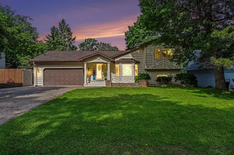 12950 Linnet Street NW Coon Rapids MN 55448