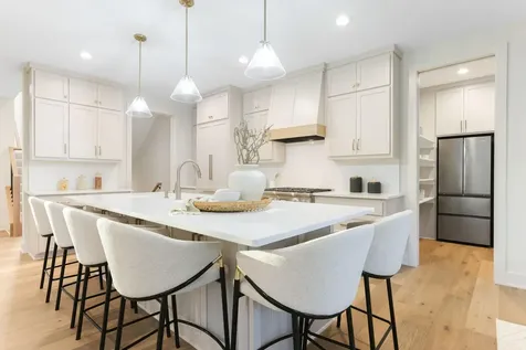 5609 Heather Lane Edina MN 55436