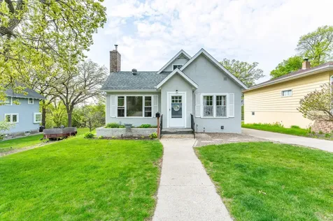 607 W Summit Avenue Fergus Falls MN 56537