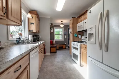 607 W Summit Avenue Fergus Falls MN 56537