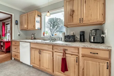 607 W Summit Avenue Fergus Falls MN 56537
