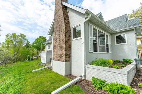 607 W Summit Avenue Fergus Falls MN 56537