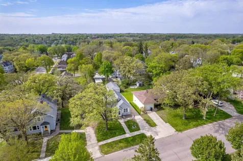607 W Summit Avenue Fergus Falls MN 56537